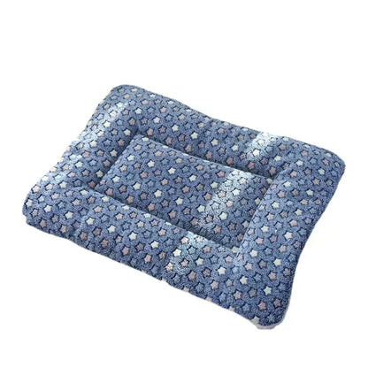 Soft pet bed mats